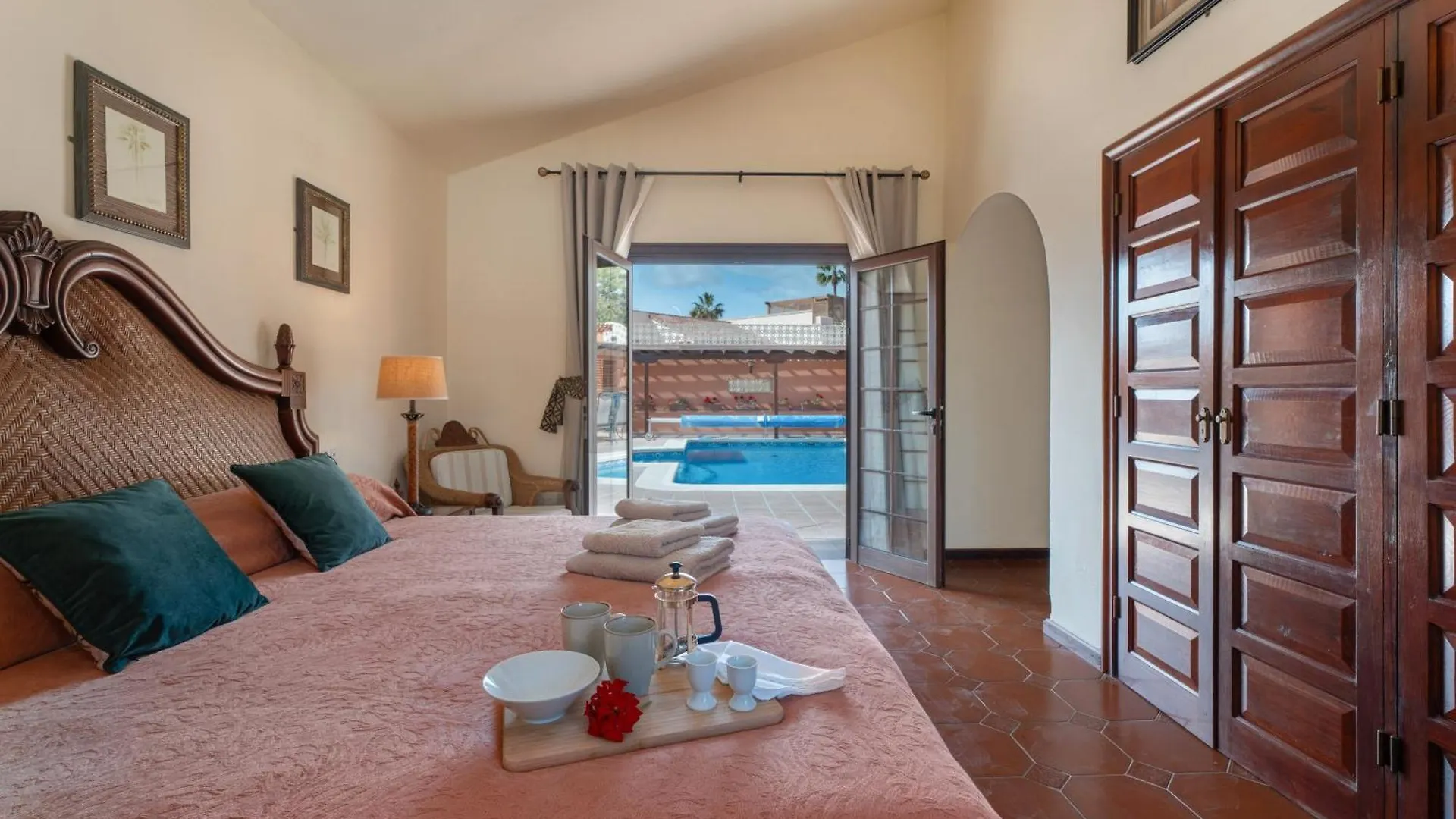 Villa Esselle San Miguel de Abona Spain